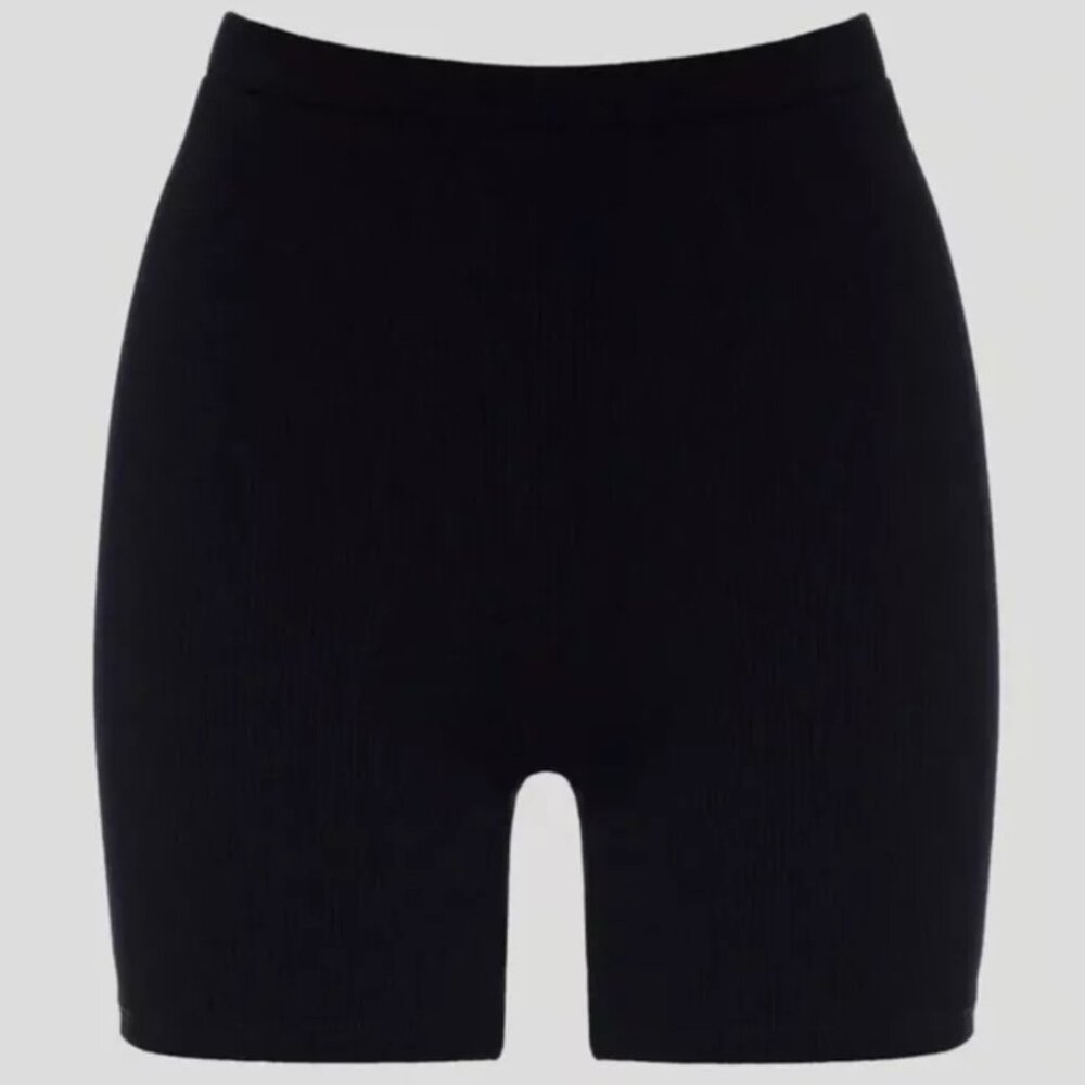 NWT - Brand New - Nordstroms Naked Wardrobe Biker Shorts NW P4500 G in XS Black